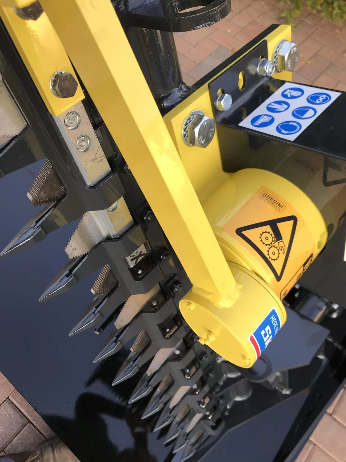 Sövényvágó adapter- Ghedini - Kép 2