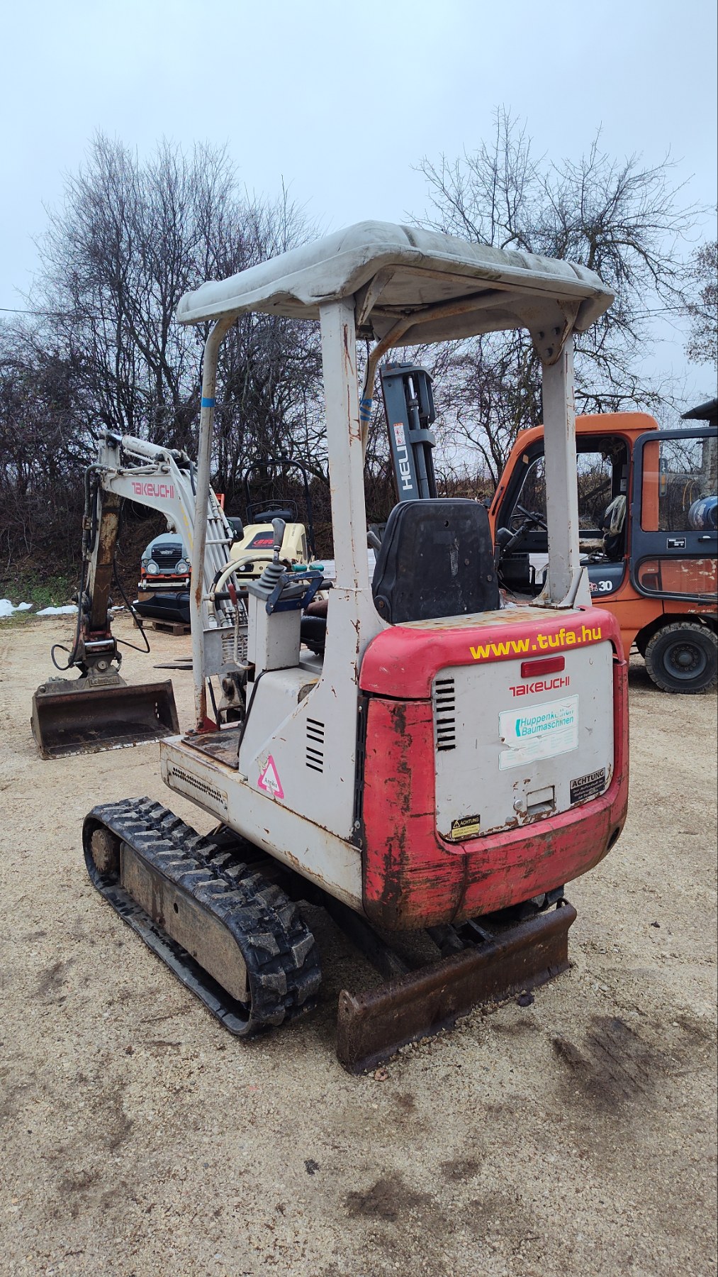 Takeuchi TB015 - Kép 9