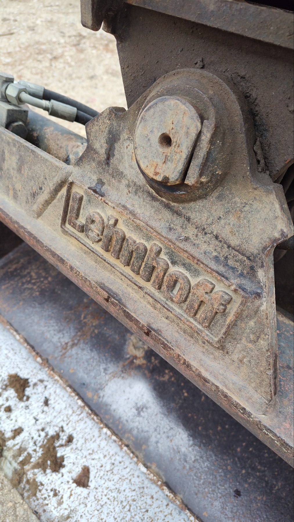 Takeuchi TB015 - Kép 4